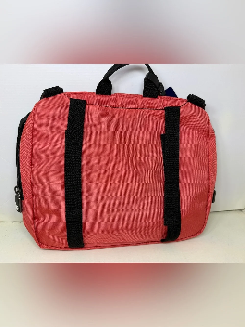 Women’s  Genius Pak High Altitude Bag Salmon color